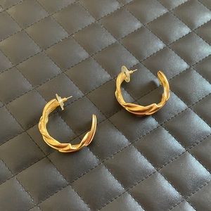 Vintage givenchy gold earrings